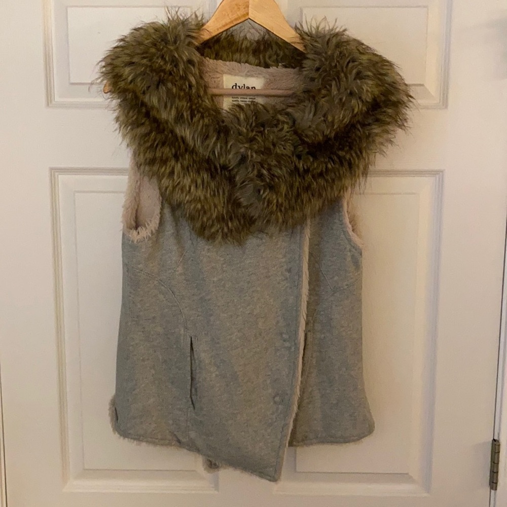 Dylan fur vest